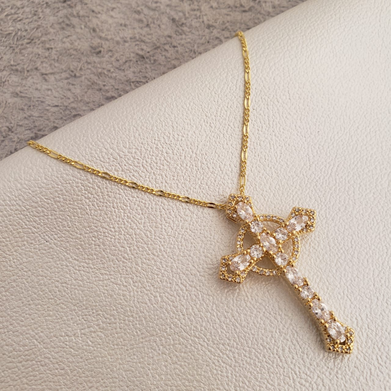 D Cruz Circonias 4.3 Cms CRISTAL — foto 2