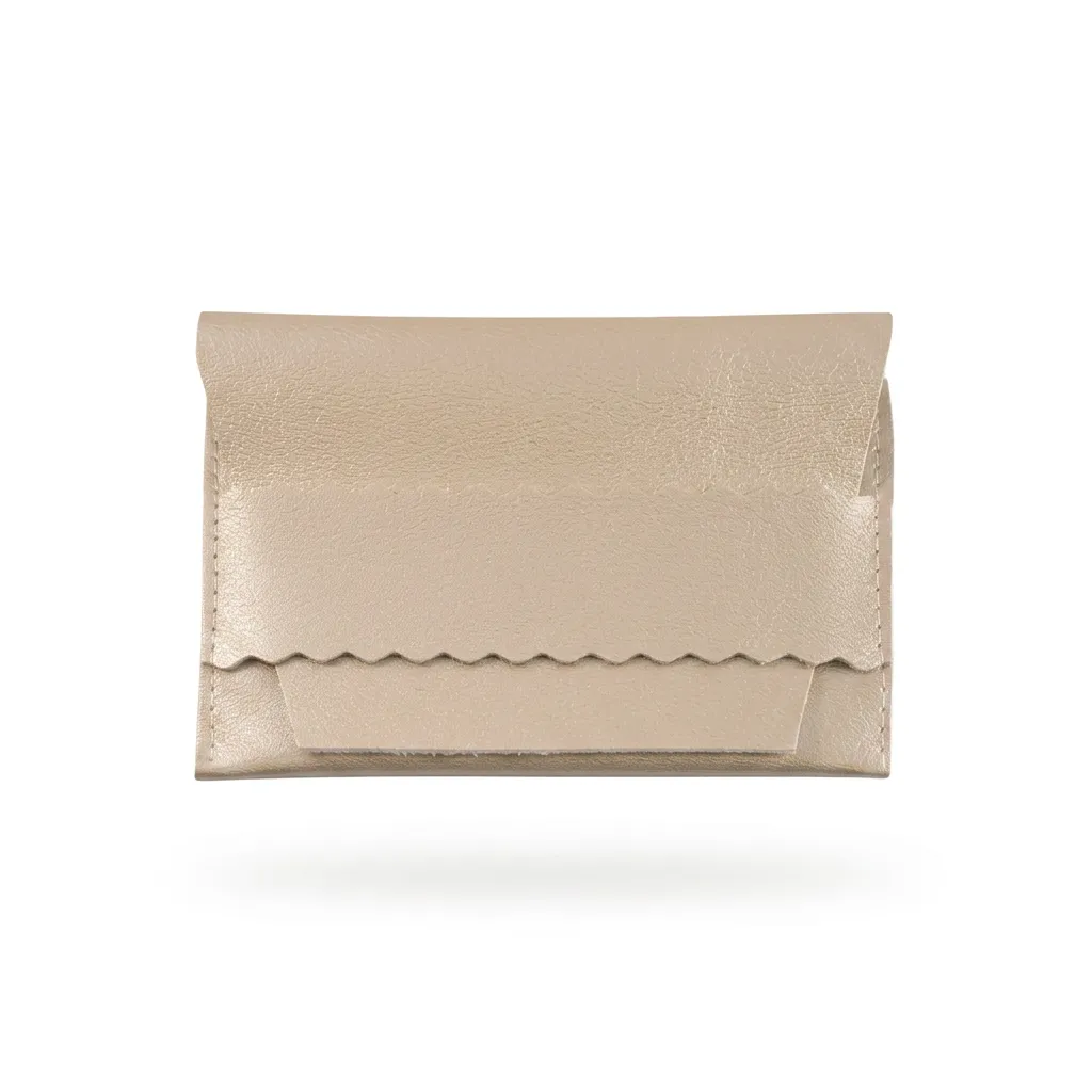 Empaque Elegance 9,5 x 8 cm: presentación elegante y sofisticada para regalos, detalles y productos pequeños. Ideal para realzar la imagen de tu marca con un acabado práctico y atractivo.